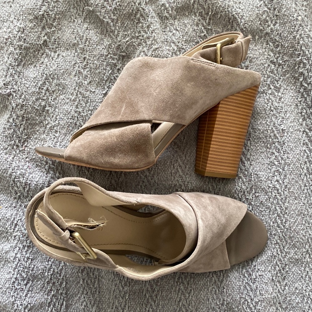 Calvin Klein heeled sandals size 10